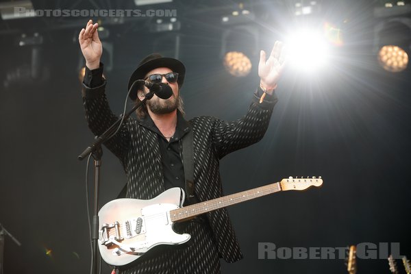 GAZ COOMBES - 2023-08-27 - SAINT CLOUD - Domaine National - Scene de la Cascade - Gareth Michael Coombes